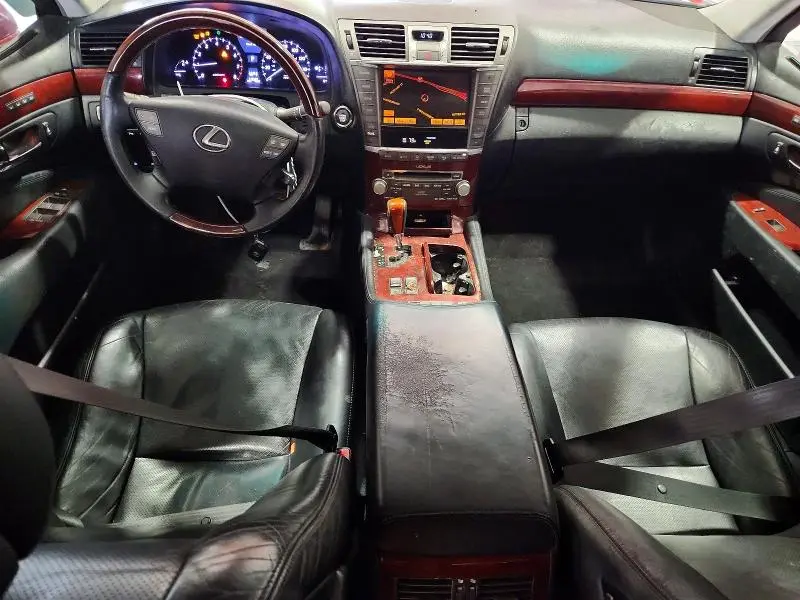 2010 LEXUS LS 460L  