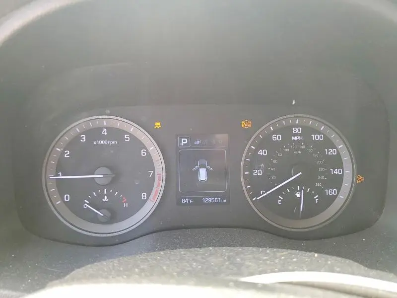 2018 HYUNDAI TUCSON SE  
