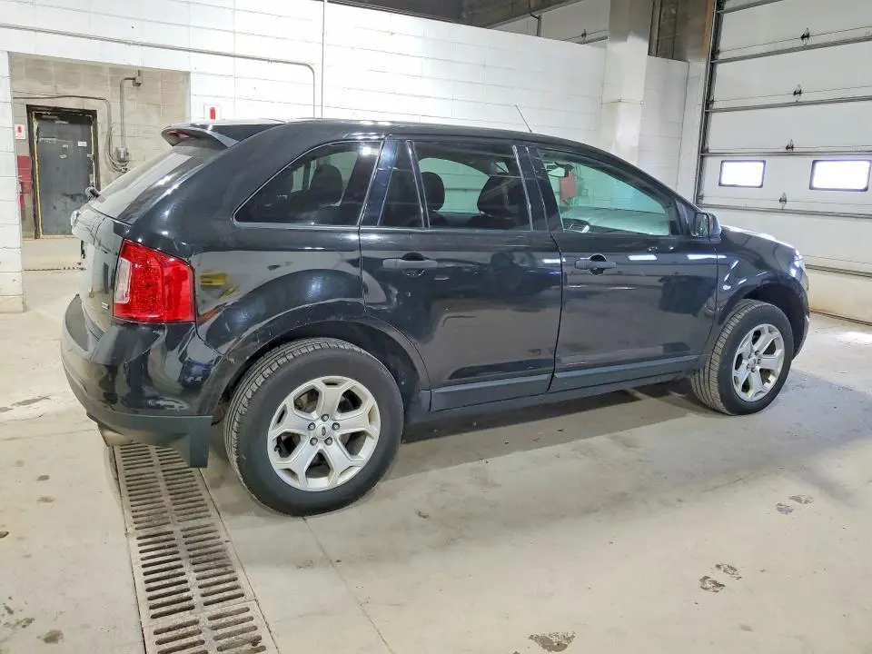 2013 FORD EDGE SE  