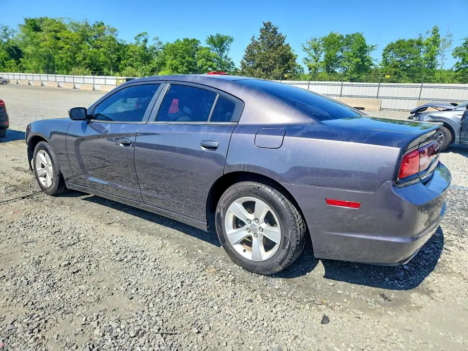 2014 DODGE CHARGER SE  