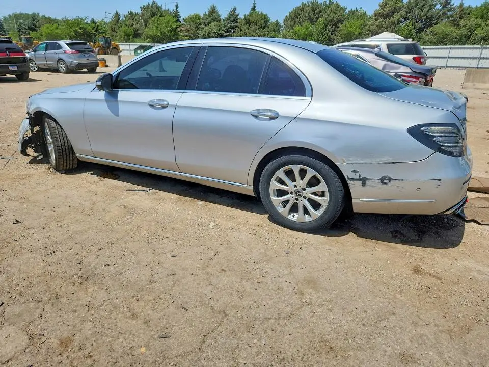 2017 MERCEDES-BENZ E 300 4MATIC  