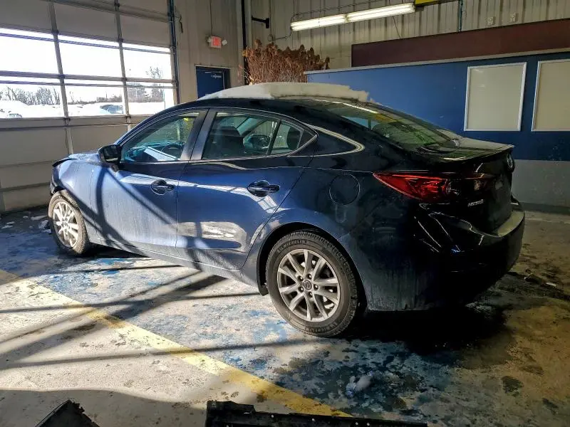 2015 MAZDA 3 TOURING  