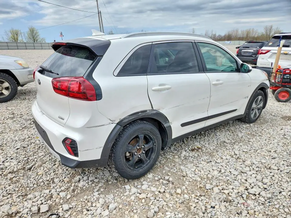 2020 KIA NIRO LX  