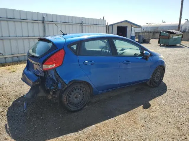 2011 FORD FIESTA SE  