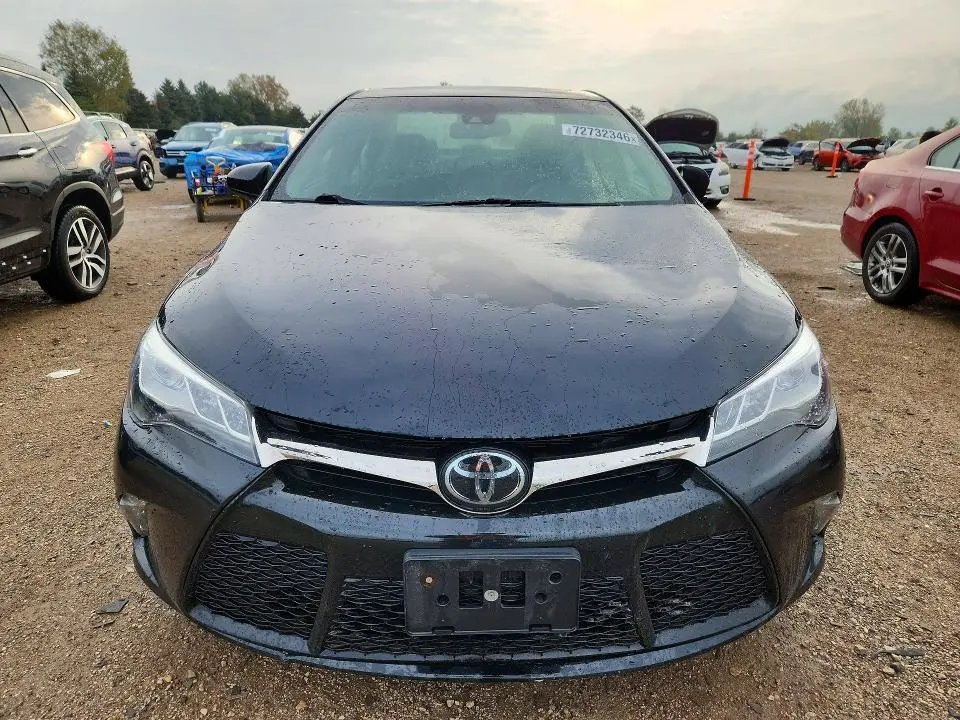 2015 TOYOTA CAMRY XSE V6  