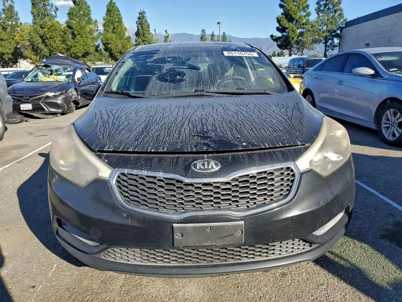 2015 KIA FORTE LX  