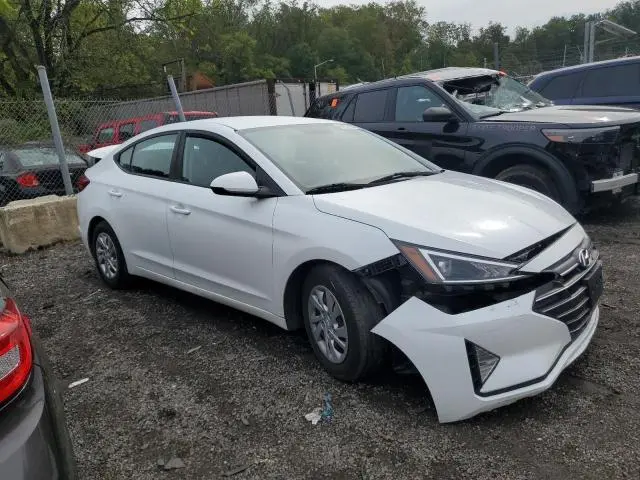2019 HYUNDAI ELANTRA SE