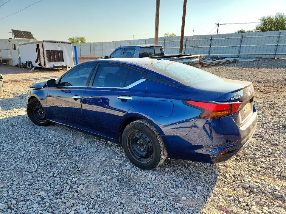 2020 NISSAN ALTIMA S  