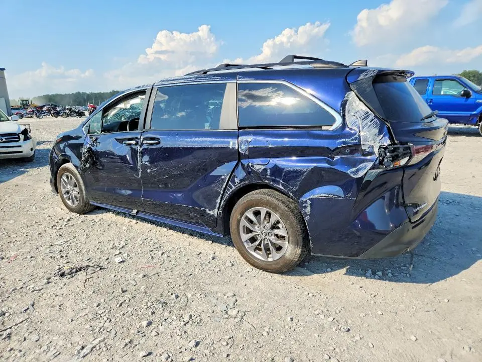 2025  TOYOTA SIE