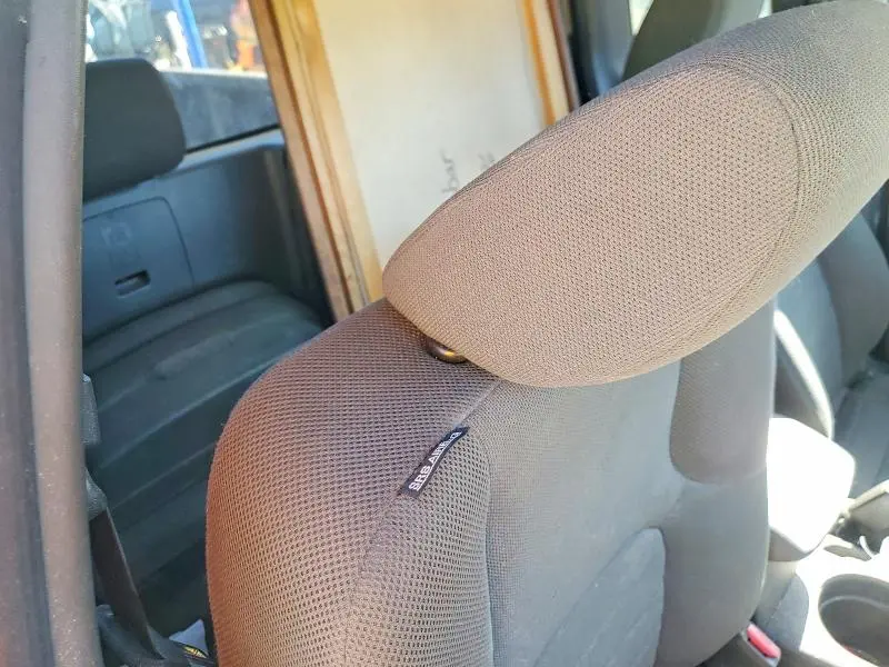 2017 NISSAN FRONTIER S  