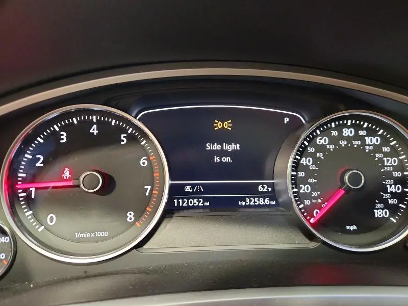 2016 VOLKSWAGEN TOUAREG SPORT  