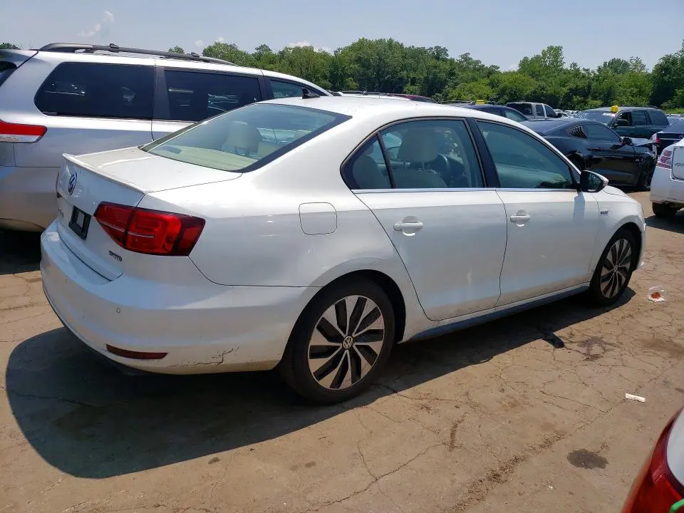 2016 VOLKSWAGEN JETTA HYBRID  