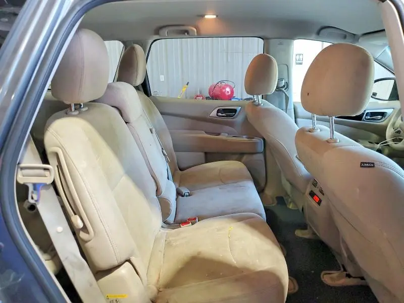2015 NISSAN PATHFINDER S  