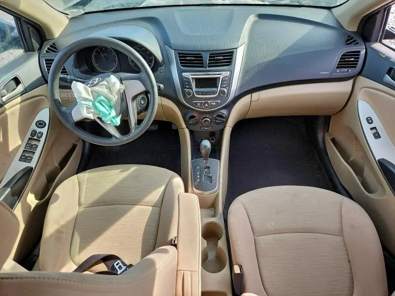 2015 HYUNDAI ACCENT GLS  