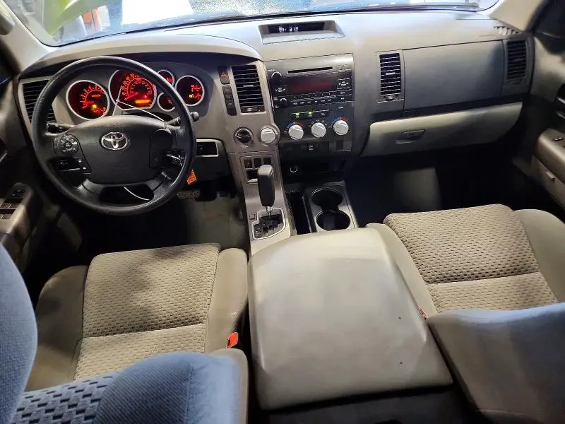 2011 TOYOTA TUNDRA DOUBLE CAB SR5  