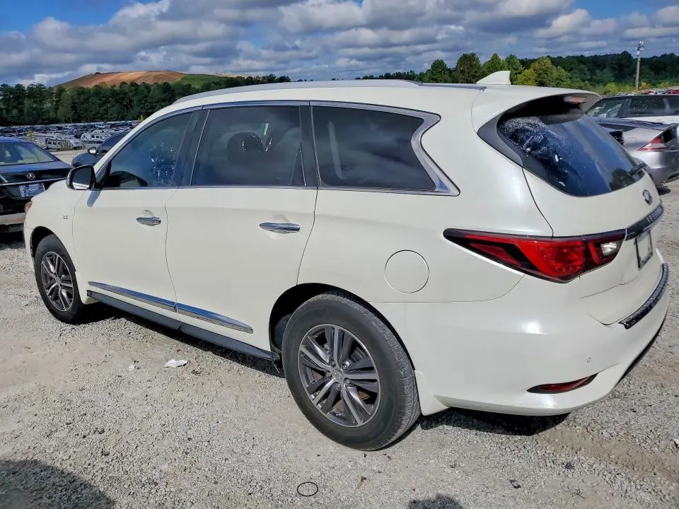 2019 INFINITI QX60 LUXE  