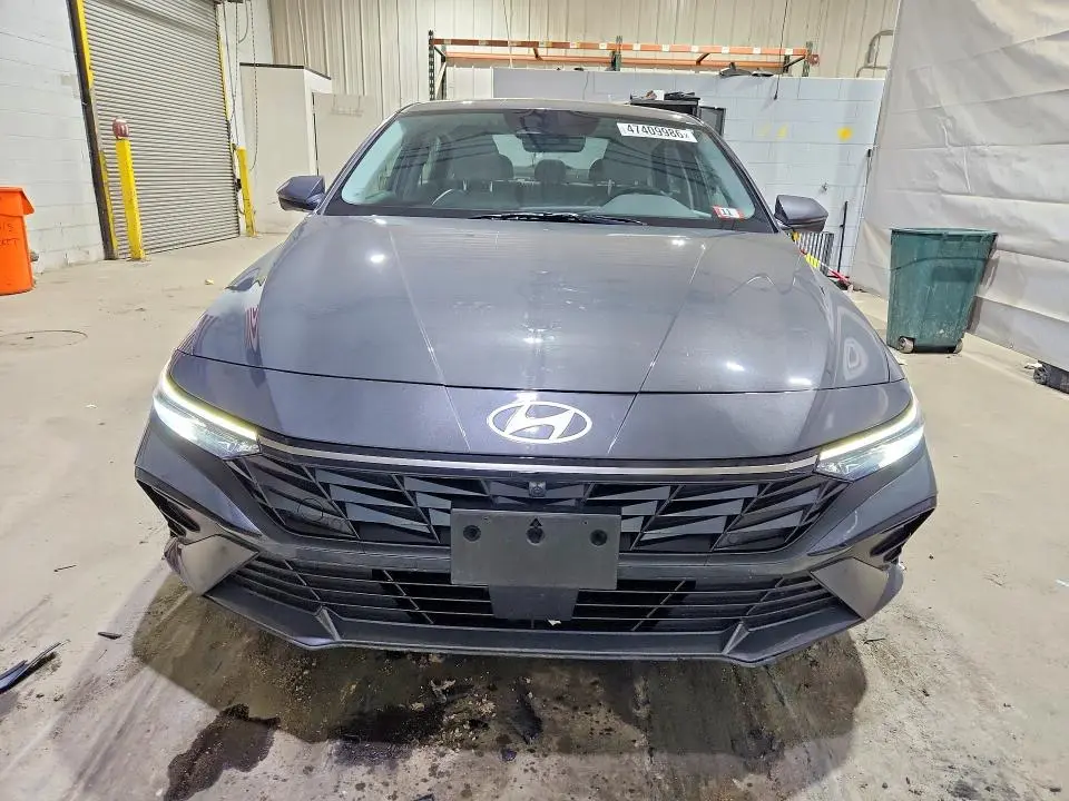 2024 HYUNDAI ELANTRA LIMITED  