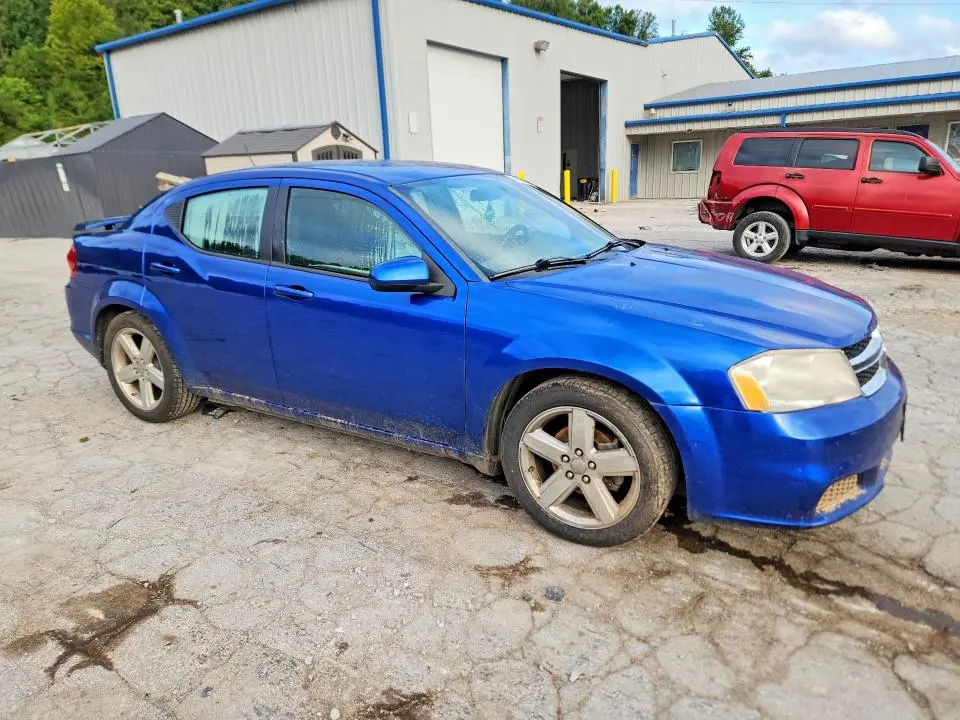 2012 DODGE AVENGER SXT  