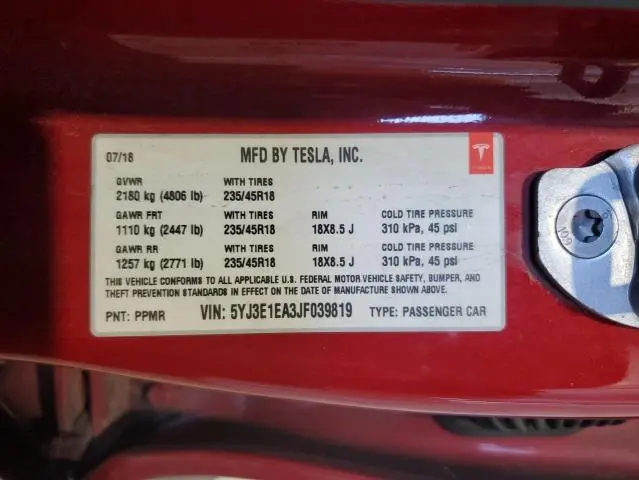 2018 TESLA MODEL 3   
