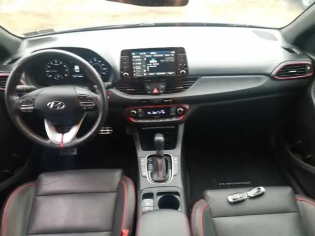 2018 HYUNDAI ELANTRA GT SPORT