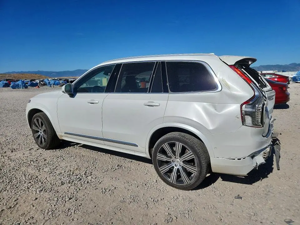 2025 VOLVO XC90 PLUS  