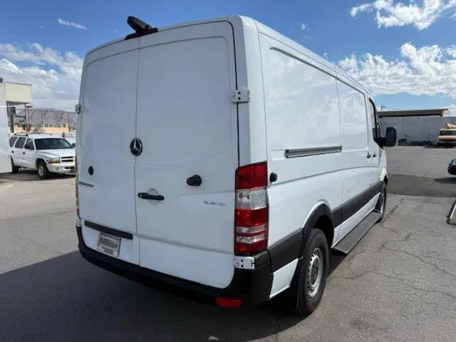 2012 MERCEDES-BENZ SPRINTER 2500  