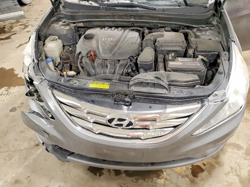 2011 HYUNDAI SONATA SE  