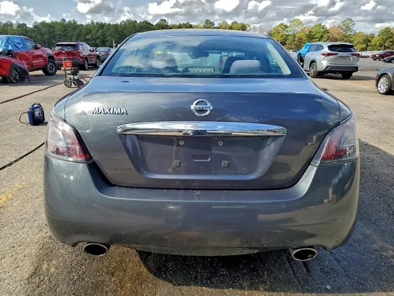 2013 NISSAN MAXIMA S  