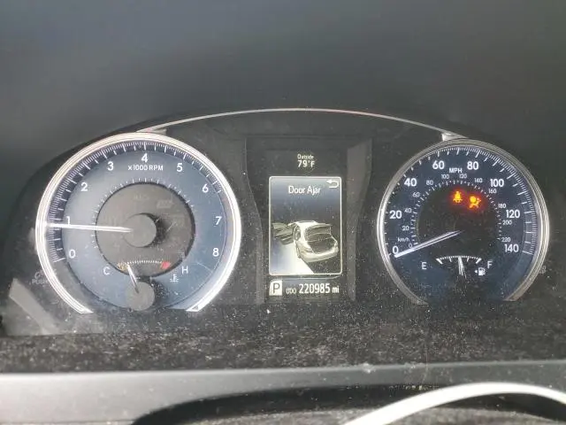 2016 TOYOTA CAMRY LE