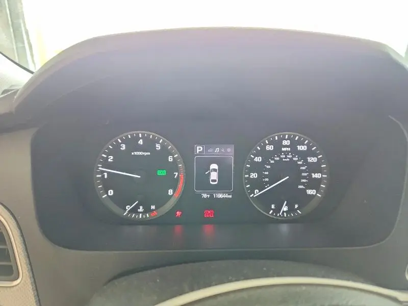 2016 HYUNDAI SONATA SE  