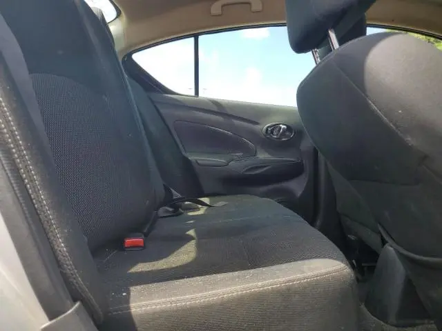 2017 NISSAN VERSA S  