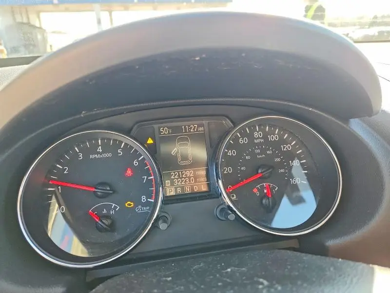 2011 NISSAN ROGUE S  