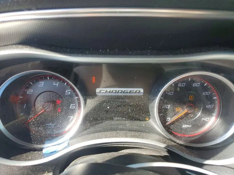 2015 DODGE CHARGER SXT  