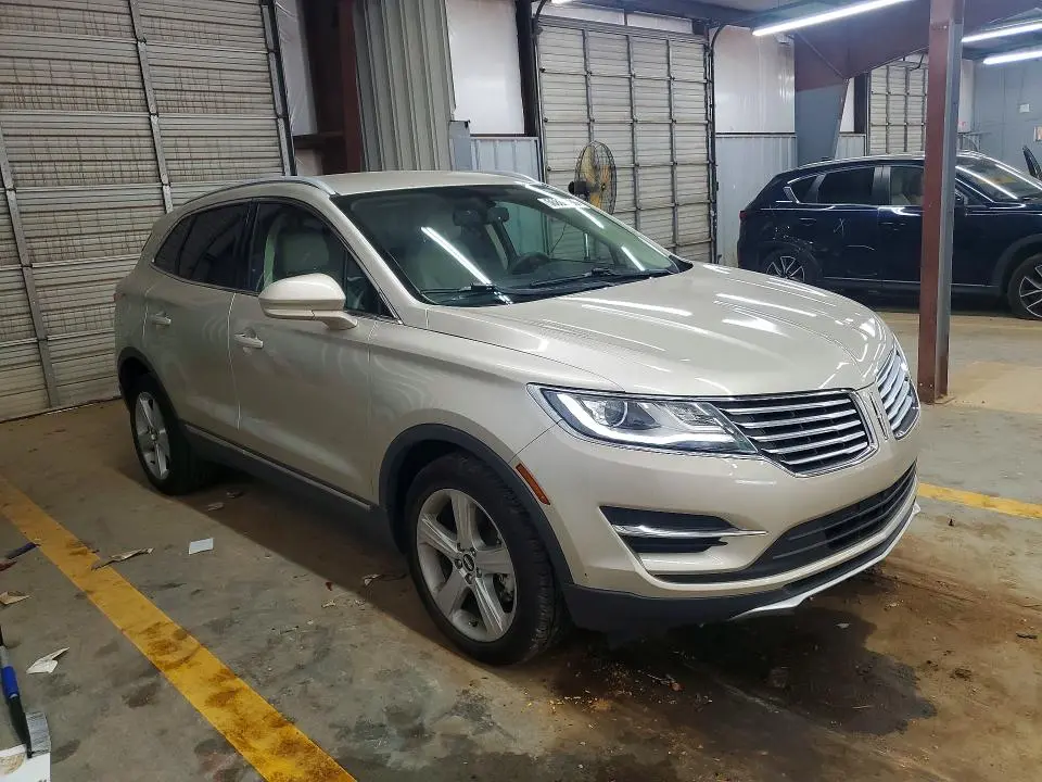 2017 LINCOLN MKC PREMIERE  