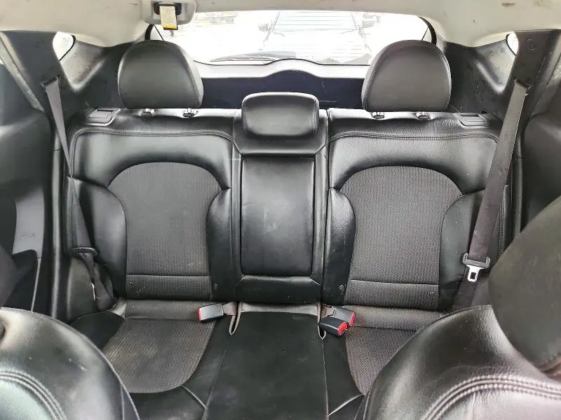 2012 HYUNDAI TUCSON GLS  
