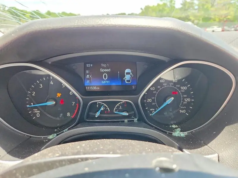 2016 FORD FOCUS SE  