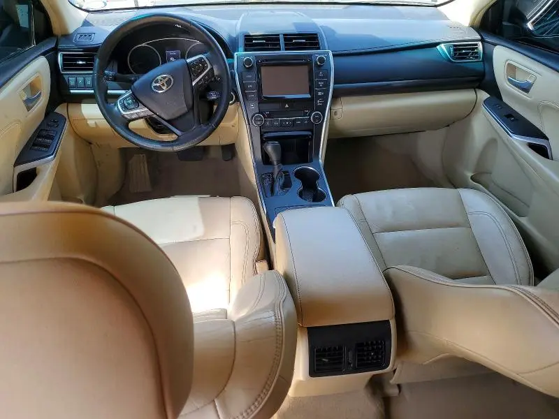 2015 TOYOTA CAMRY XLE  