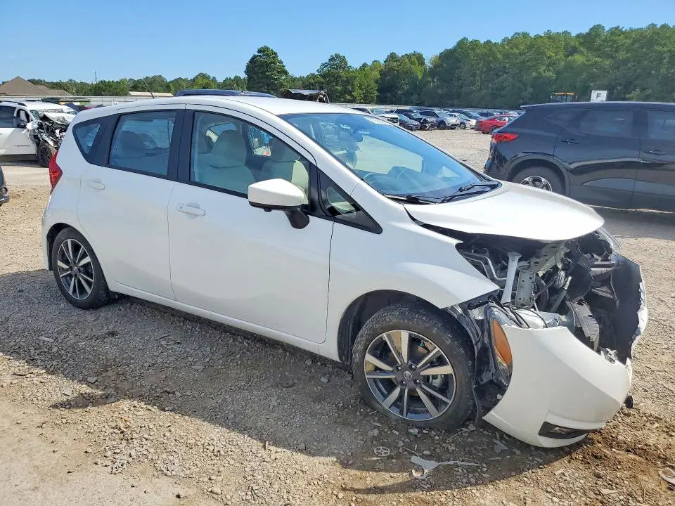 2017 NISSAN VERSA NOTE SL  