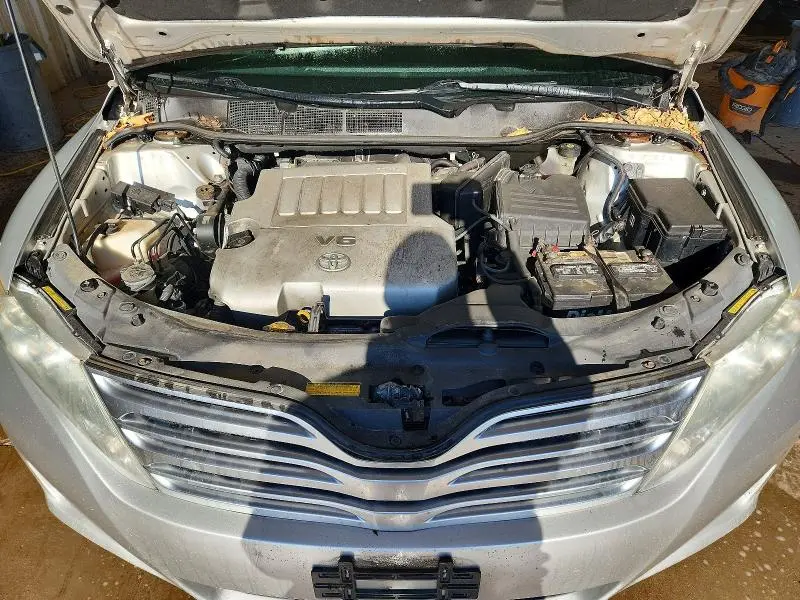 2011 TOYOTA VENZA AWD V6  