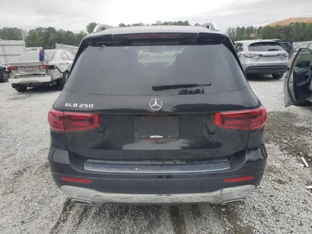 2024 MERCEDES-BENZ GLB 250  