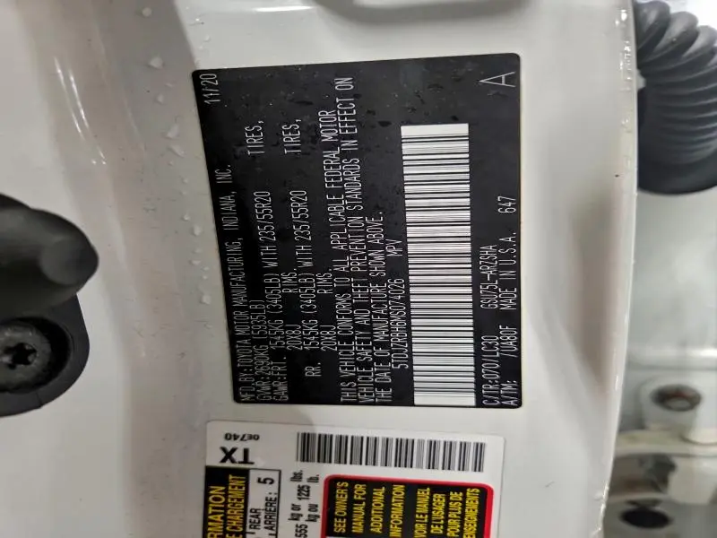 2021 TOYOTA HIGHLANDER XSE  