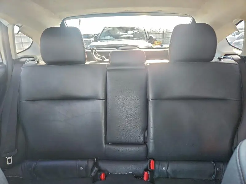 2016 SUBARU CROSSTREK LIMITED  