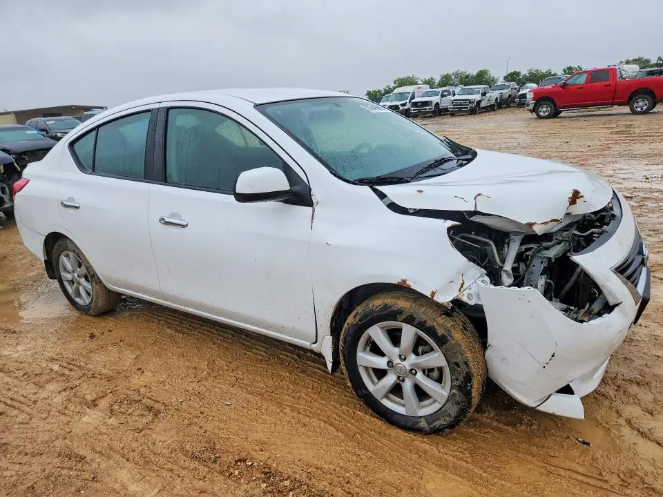 2012 NISSAN VERSA 1.6 S  