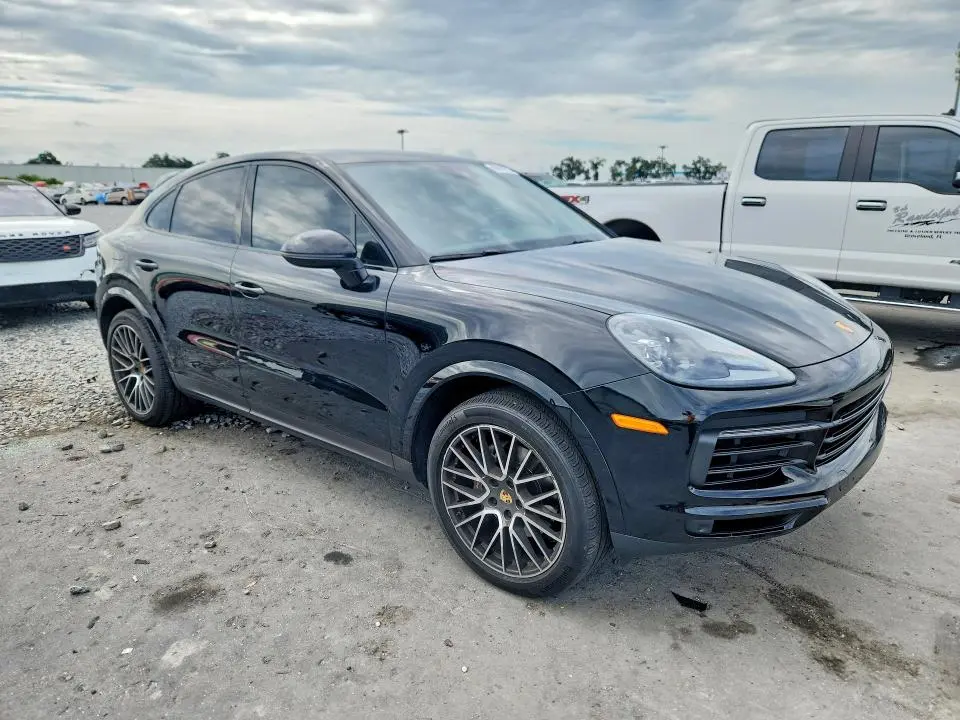 2021 PORSCHE CAYENNE E HYBRID COUPE  