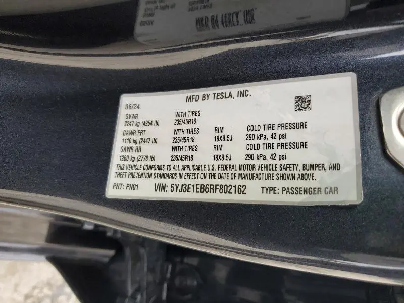 2024 TESLA MODEL 3   