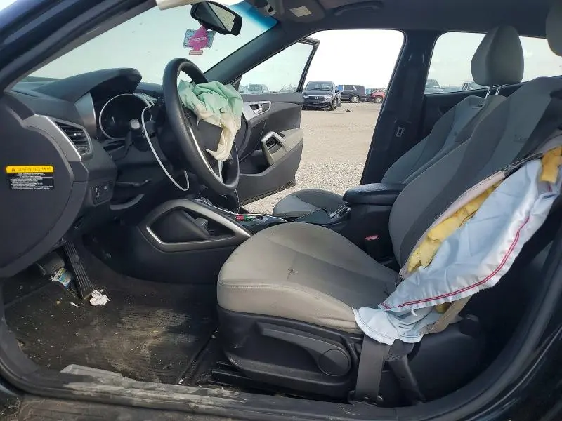 2013 HYUNDAI VELOSTER BASE  