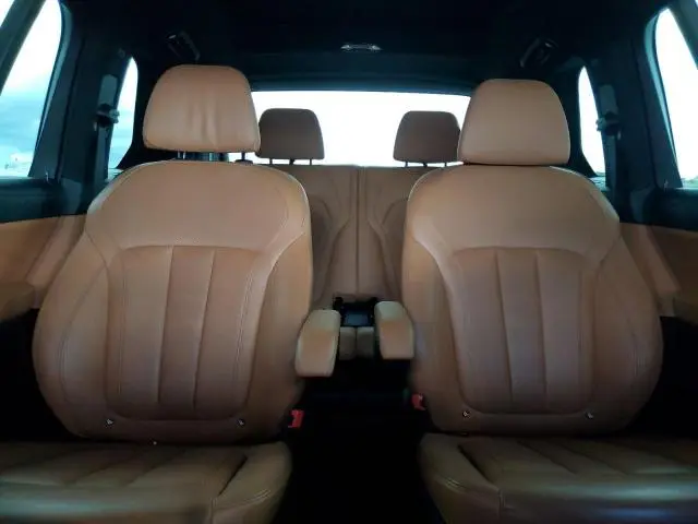 2020 BMW X7 M50I  