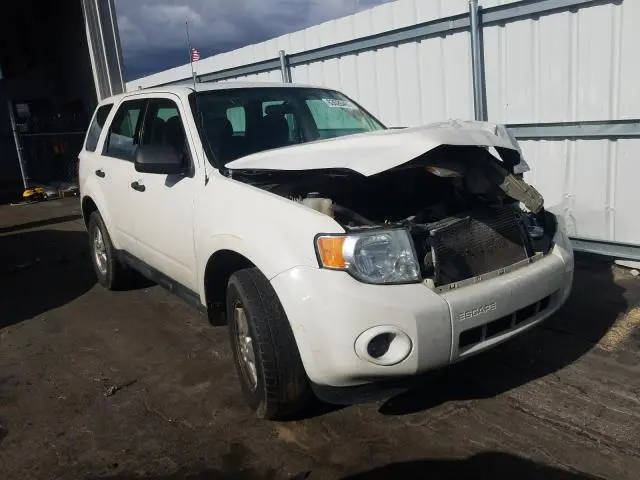 2012 FORD ESCAPE XLS