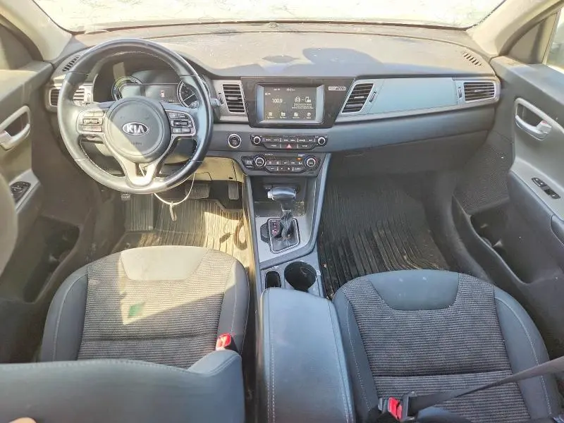 2018 KIA NIRO LX  