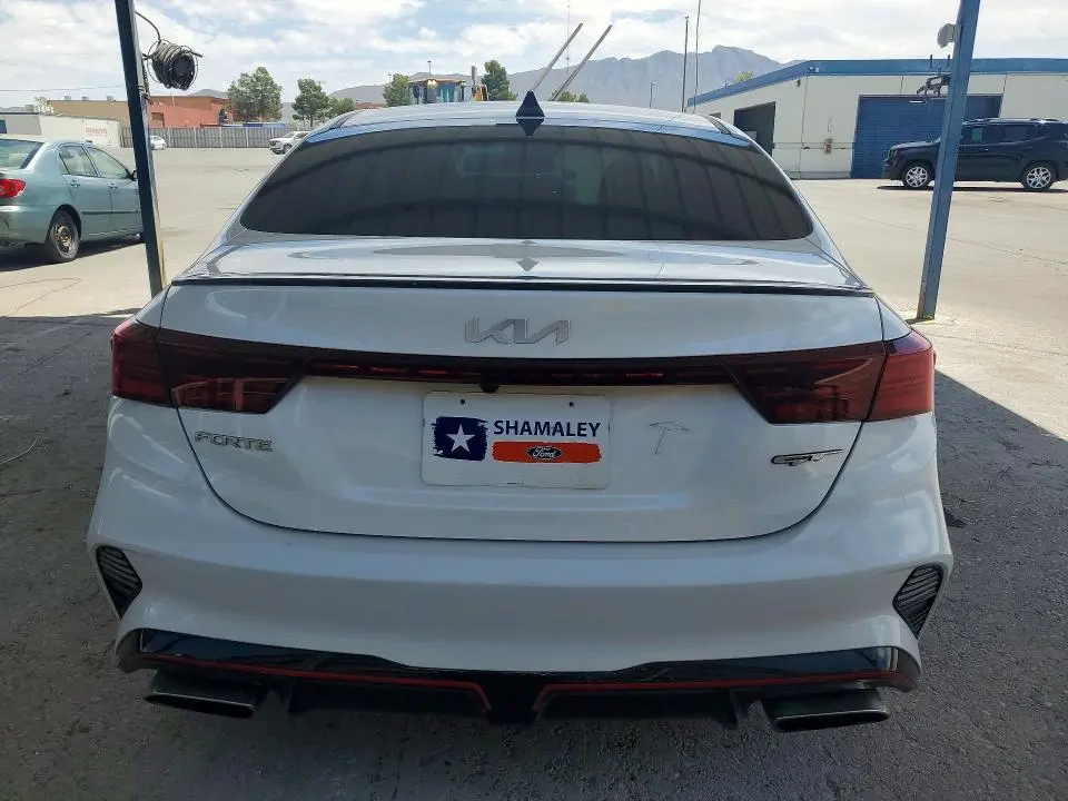 2022 KIA FORTE   
